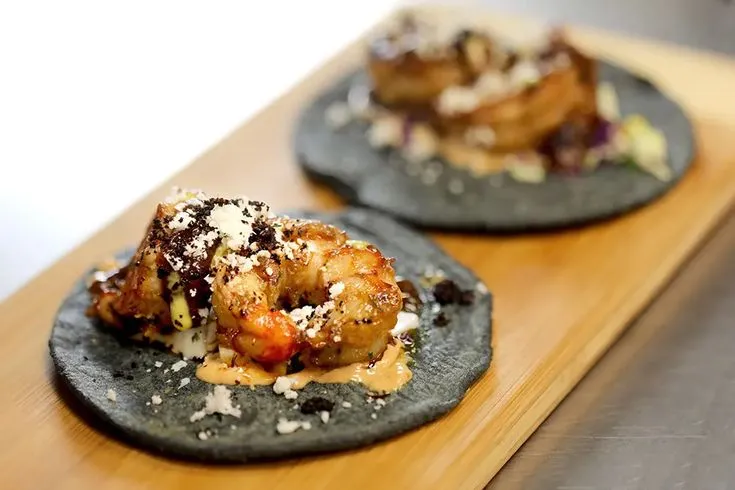Delight your guests with customizable, delicious tacos at events!