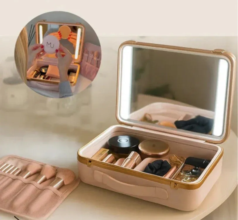 Cosmetic Cases Designed for Better Organisation, Lighting and Portability