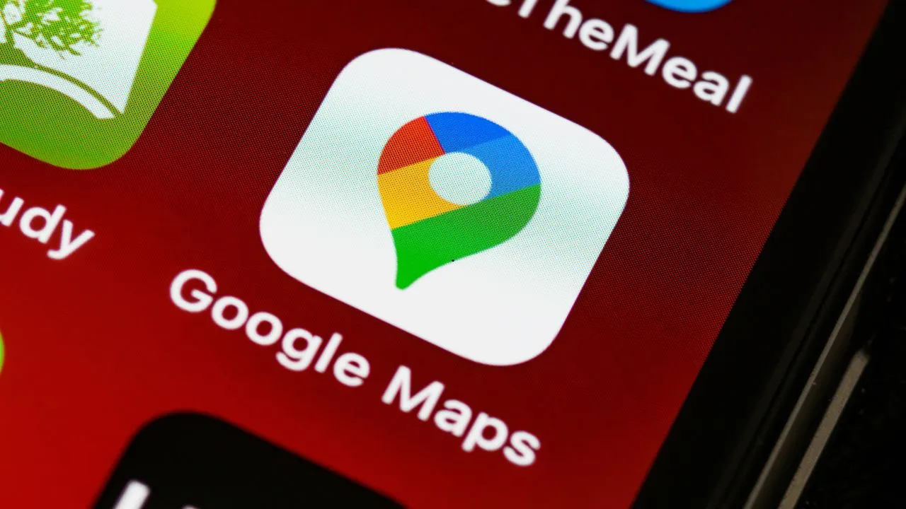 The Local Authority Gap: Designing for Google Maps, Not Just Browsers
