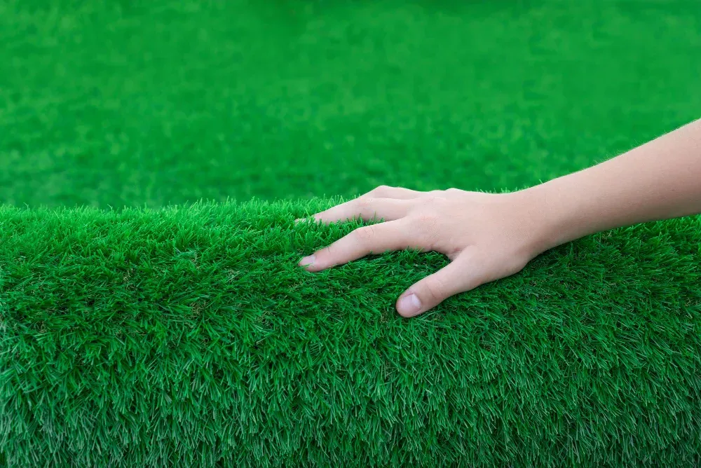 Synthetic Lawn Installation: A UK Homeowner's Step-by-Step Guide