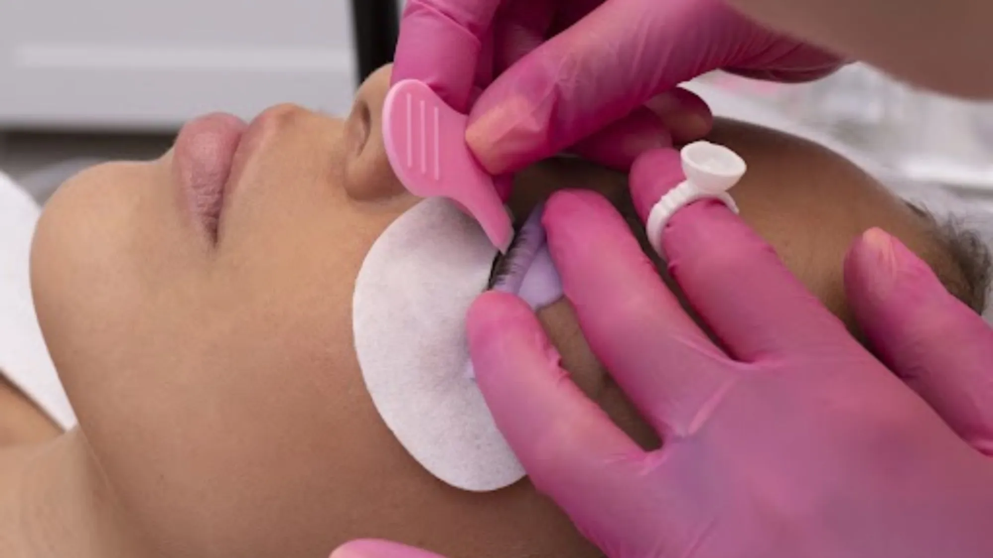 How Are Lash Extensions in Chicago, IL, Suitable for Daily Wear?