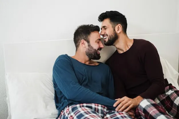 Best Surrogacy Options for Gay Couples in 2026