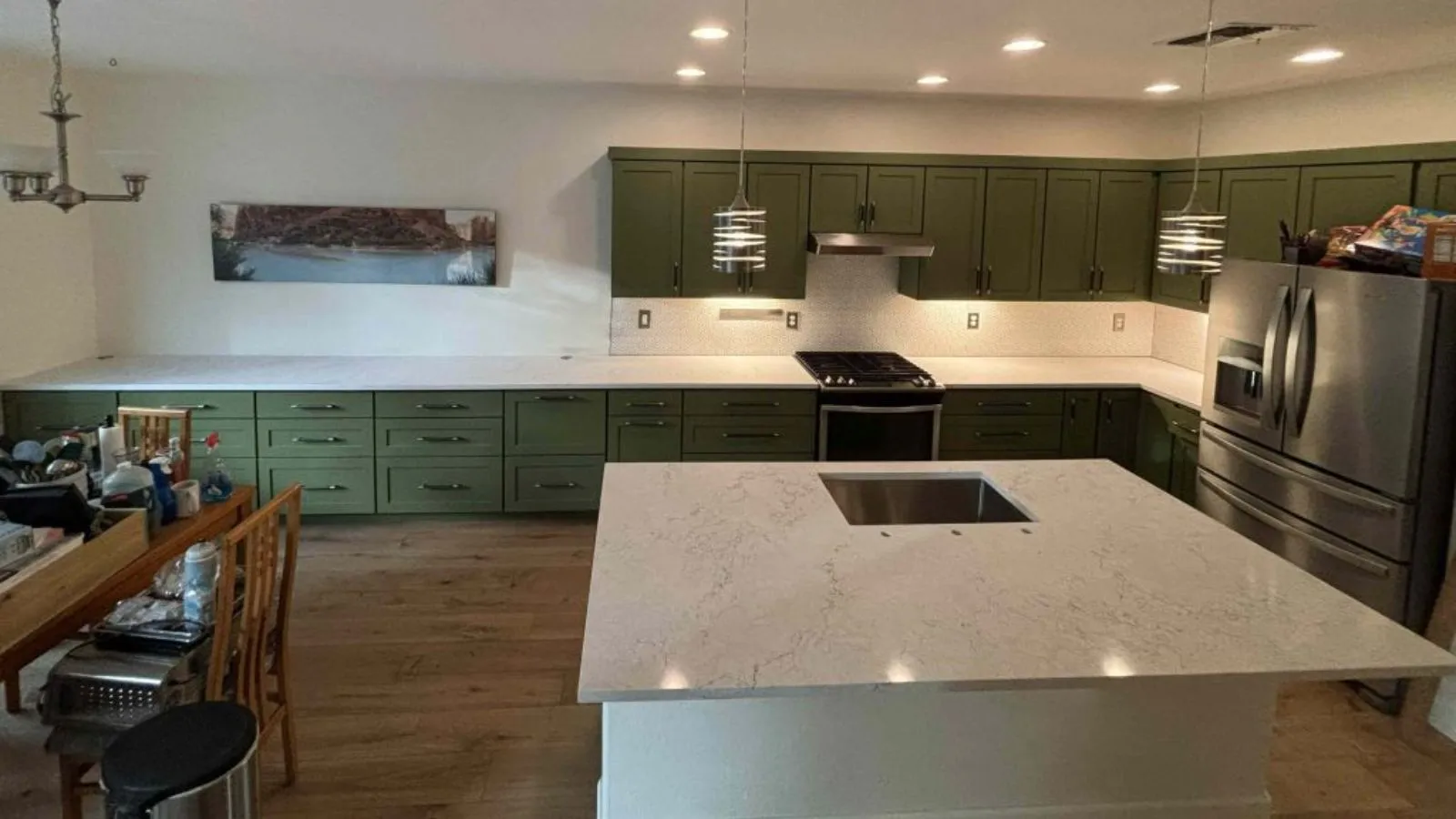 Expert Porcelain Countertop Installation Services for Kitchens & Bathrooms in Phoenix