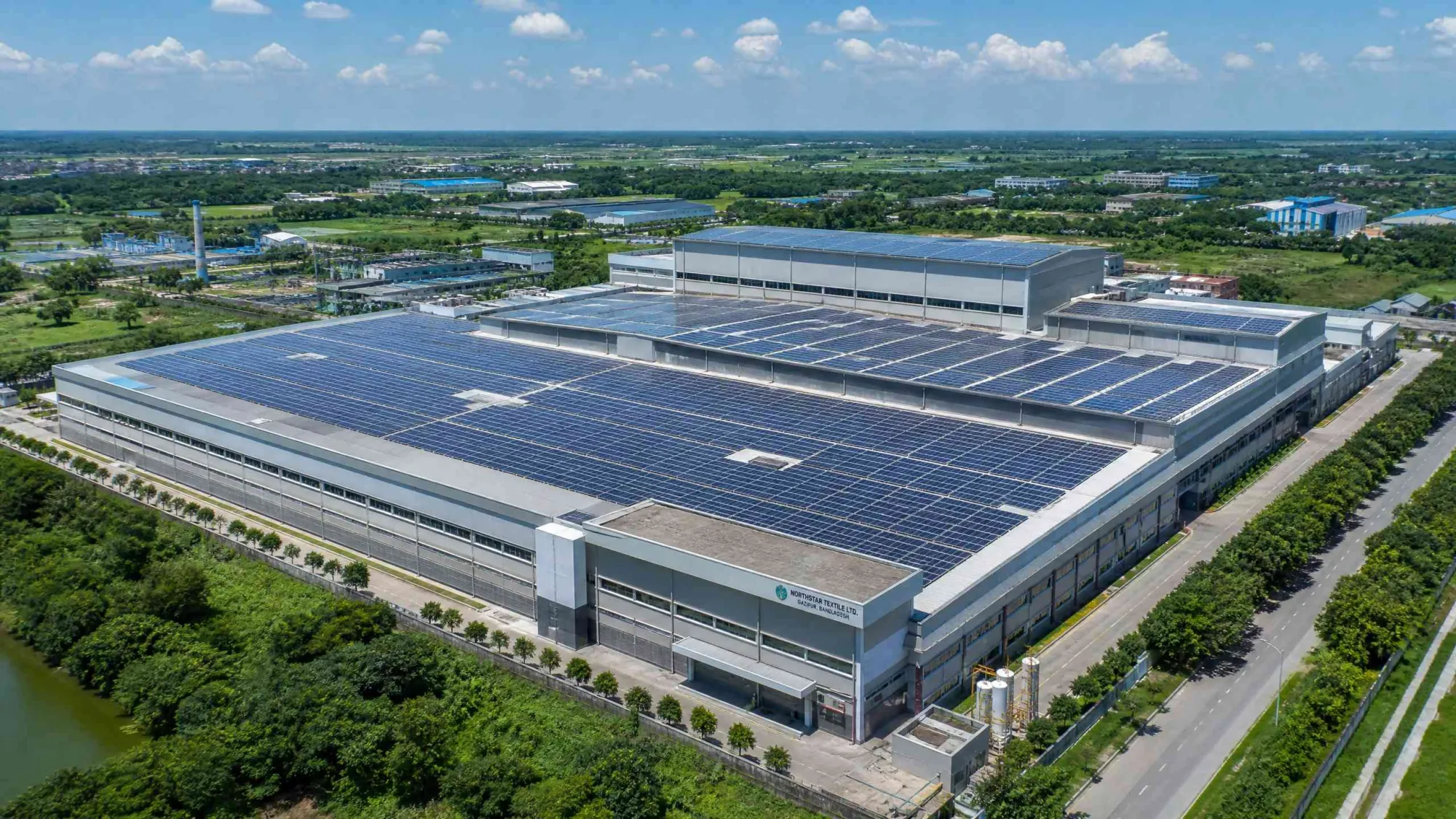 Top Benefits of Hybrid Solar Systems for Industrial Companies in Bangladesh