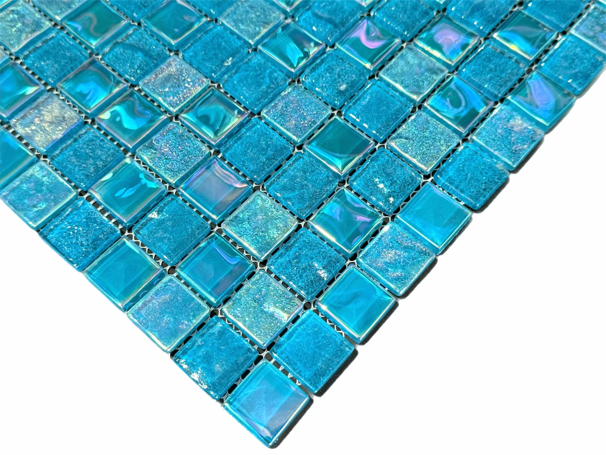Tiles and deco: Pool Glow Starts with Glass Waterline Tiles for Pools