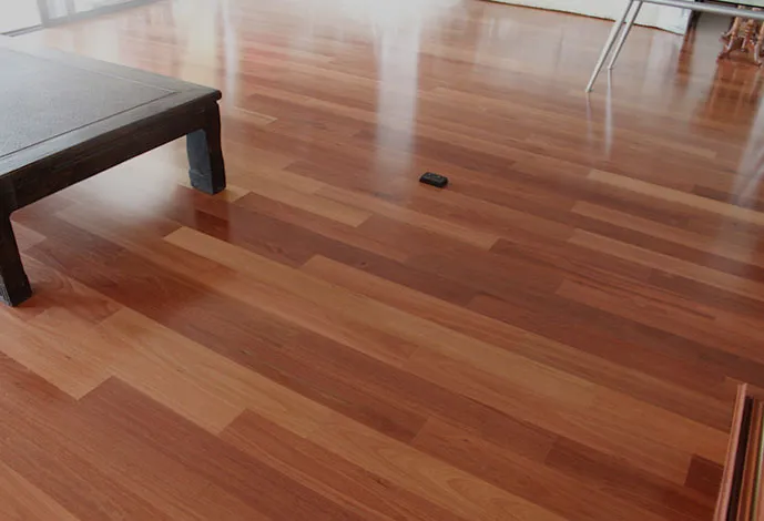 What Nobody Tells You When You're Buying Laminate Flooring for the First Time