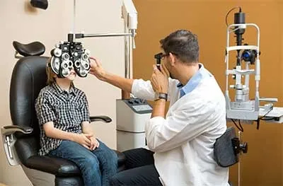 Eye Specialist in Kolkata: Treatments, Costs & What to Expect