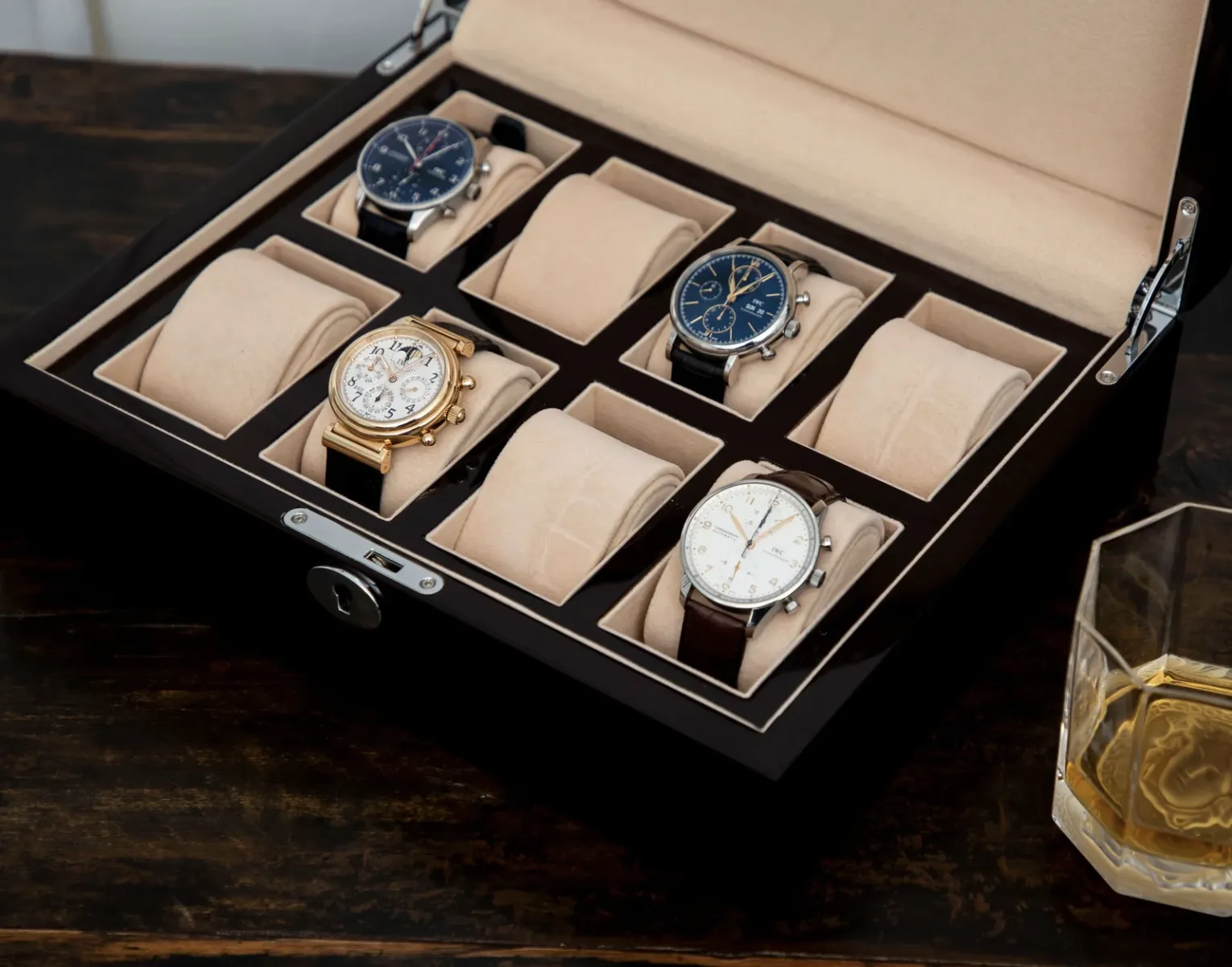 The Anatomy of the Best Watch Box: Why BezelHold's Design Wins