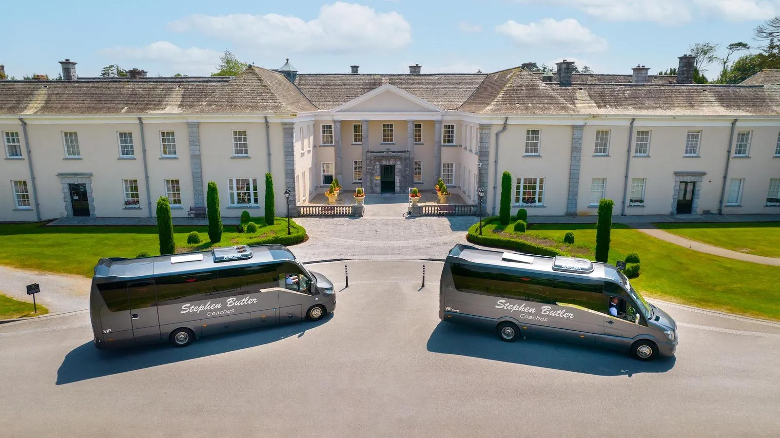 Best Luxury Private Coach Cork – Experience First-Class Group Travel