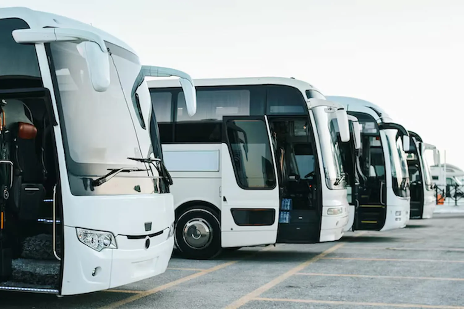 How Birmingham Corporate Coach Hire Simplifies Business Transportation
