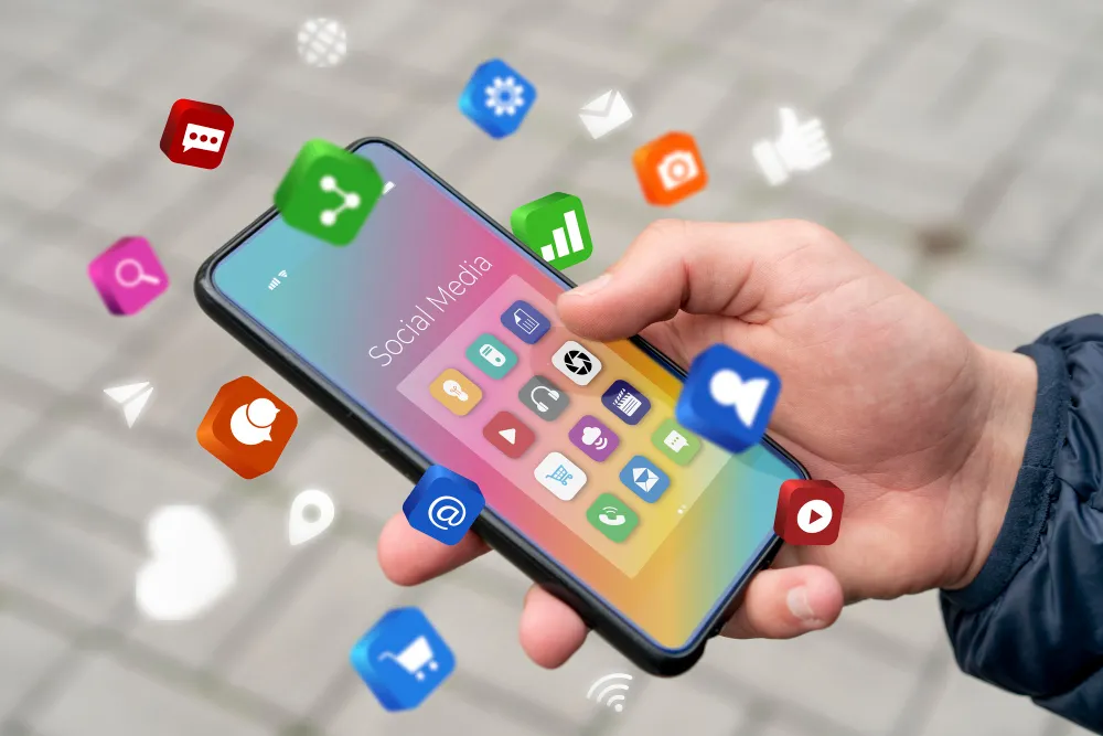 Why Hiring Experts for Social Media Marketing in Toronto Pays Off
