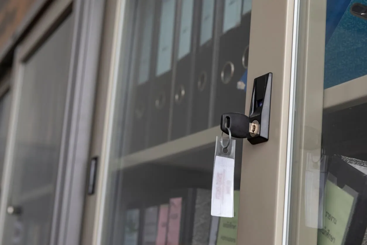 Secure Document Archiving for Safe Business Storage