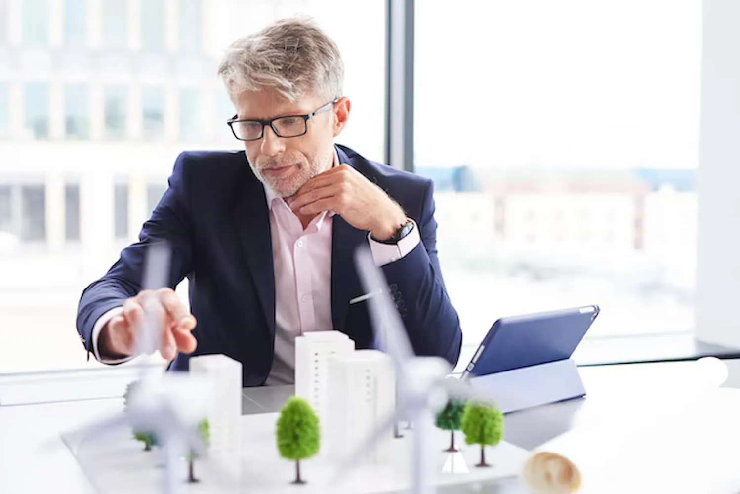 Long-Term Portfolio Growth with Commercial Property Asset Management