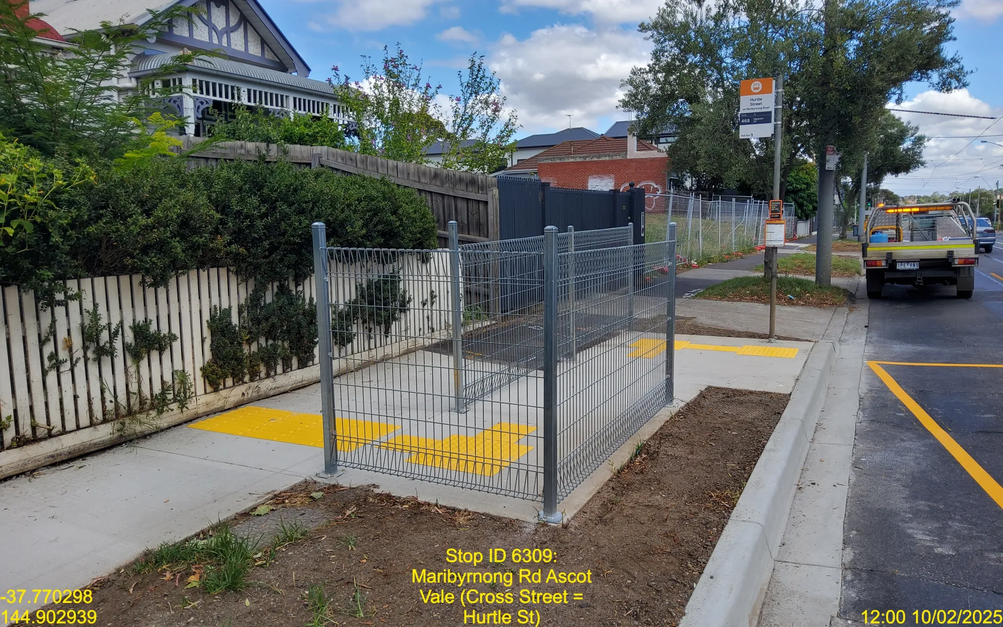 What Are the Bus Stop Design Requirements in the City of Greater Dandenong?