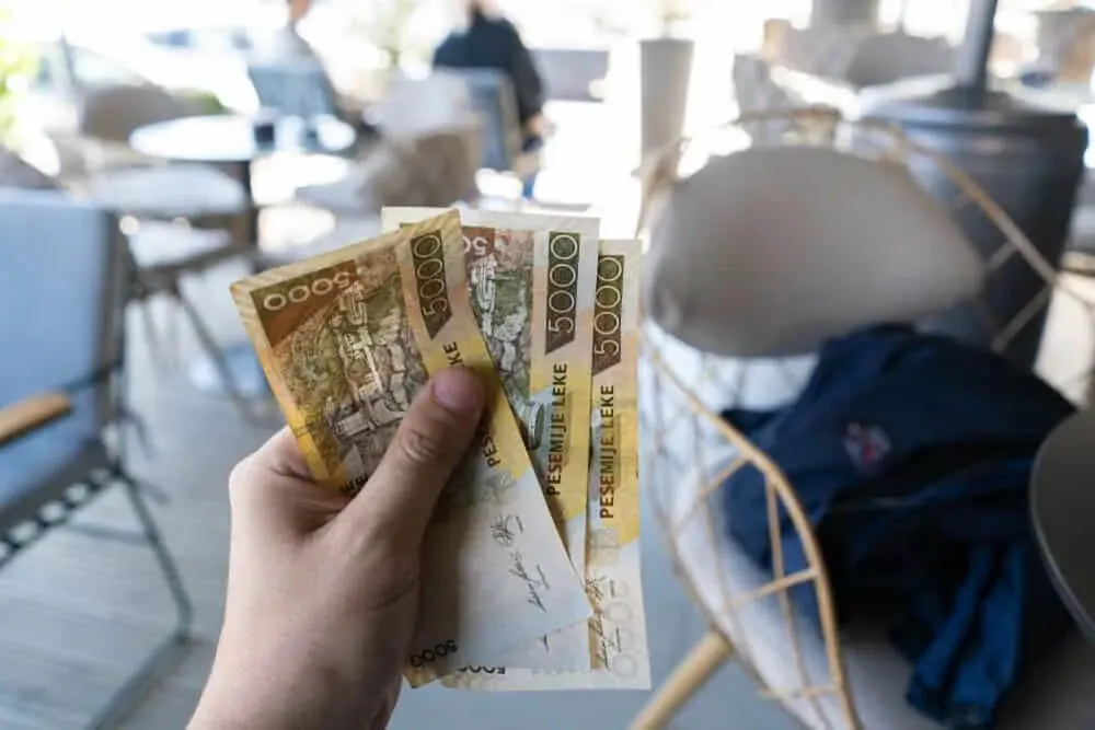 The Ultimate Guide to Tipping in Albania: What US Travelers Need to Know