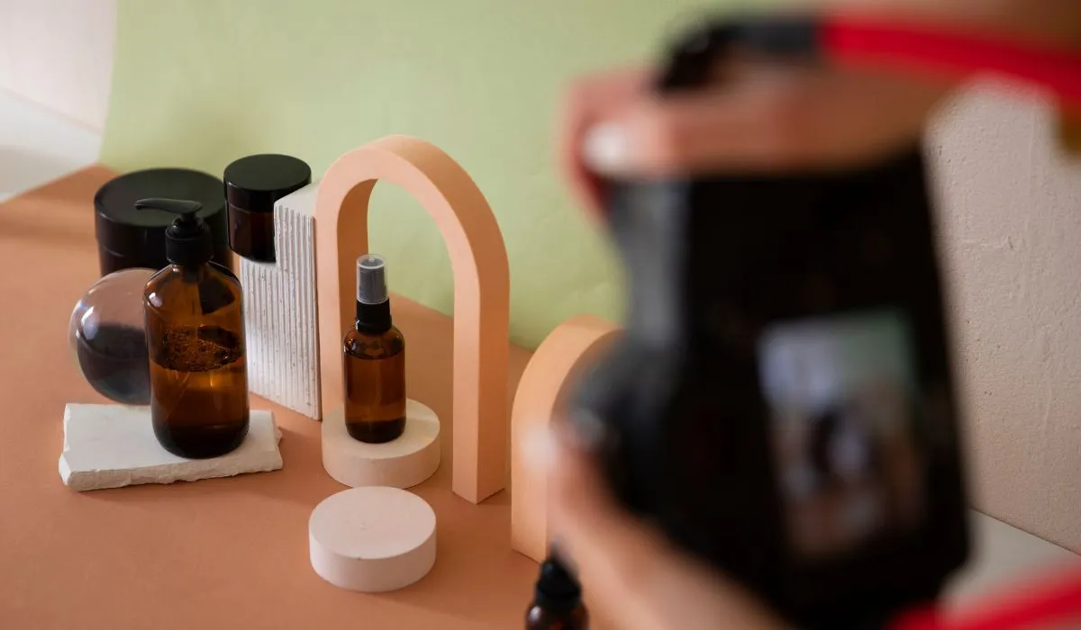 What to Expect When Working With a Montreal Product Photographer