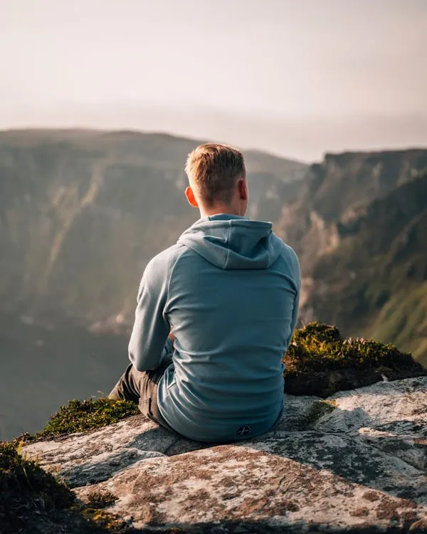 Exploring the Untamed Beauty and Heritage of Donegal’s Coastline
