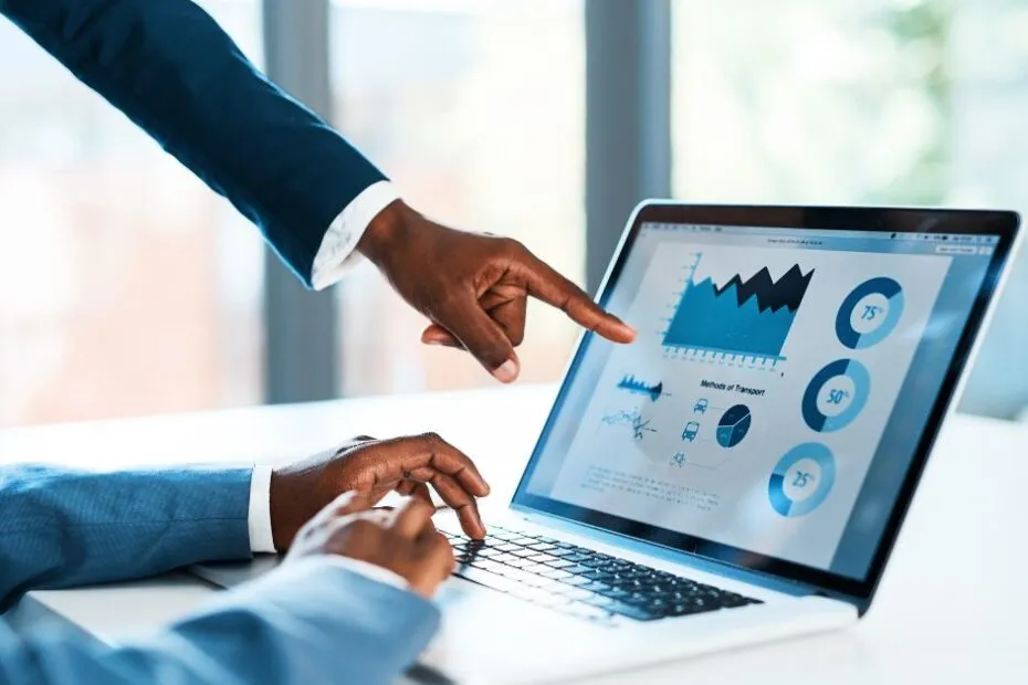 Signs Your Business Has Outgrown Manual Contract Tracking