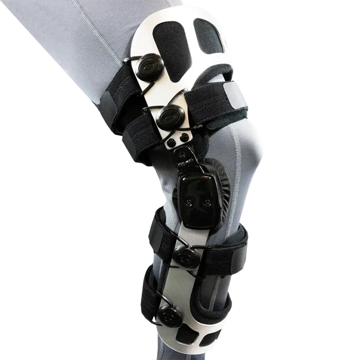 How Physiotherapists Can Use Knee Braces in Rehab Programs