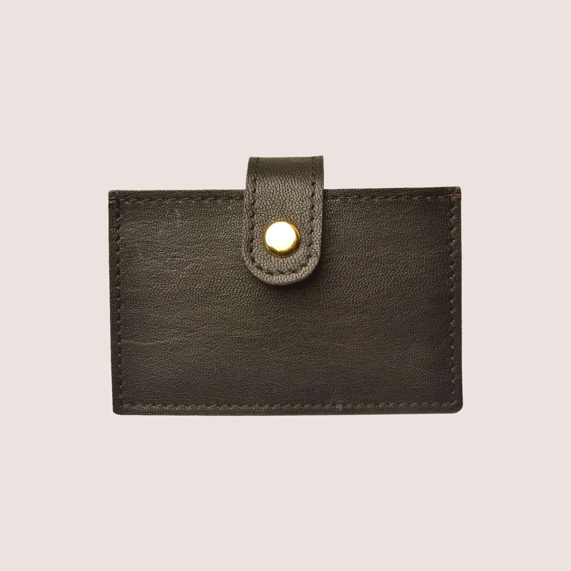 Personalized Leather Wallets for Daily Style and Convenience
