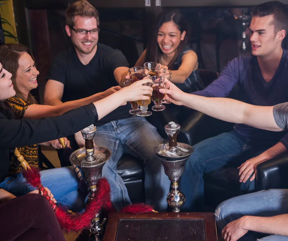 Why Are Relaxed Lounge Experiences Preferred for Group Gatherings?