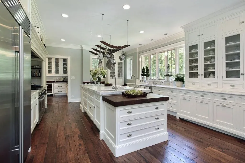 Why Hire Professional Tampa House Painters for Your Home?