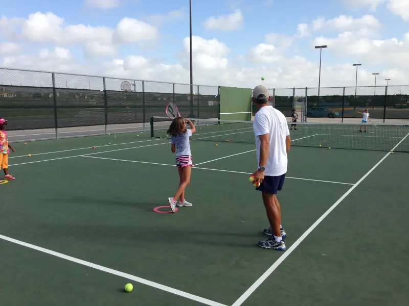Why Do Players Choose Katy Tennis Classes for Consistent Improvement?