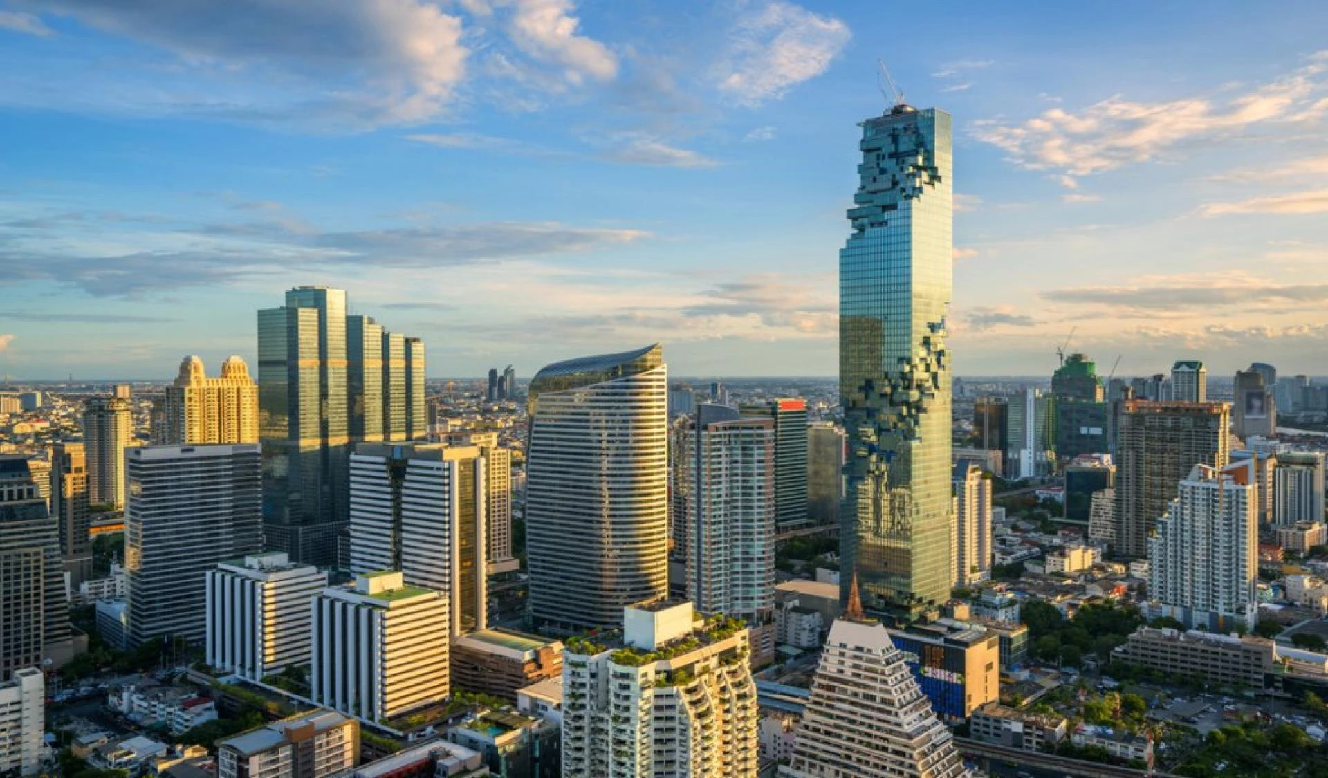 What Are the Best Locations to Buy Property in Pattaya