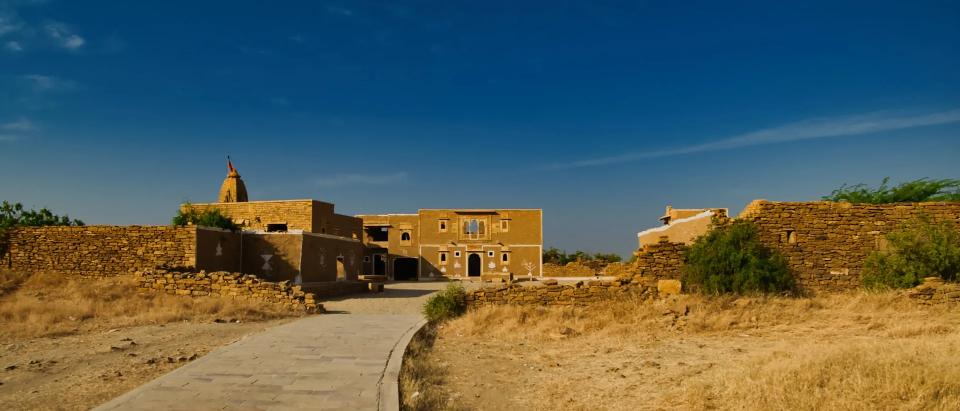 From Royal Palaces to Golden Deserts – Experience Rajasthan’s Most Luxurious Journeys