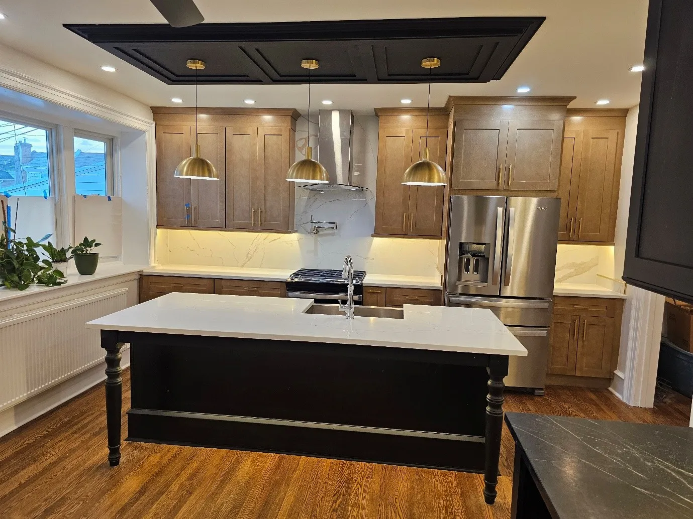 How Do Contractors in Philadelphia Manage Construction Timelines?