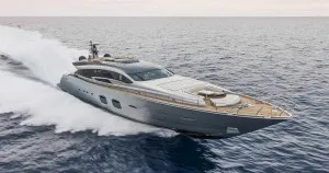 Used vs New Yachts for Sale in Miami: Which Is the Smarter Investment?