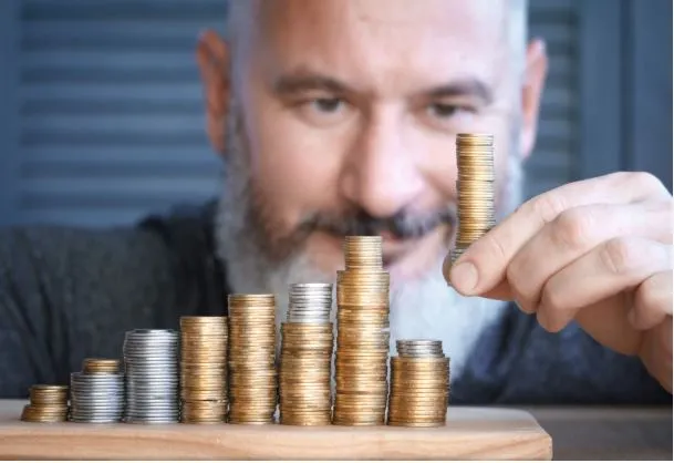 Fixed Annuities in 2026: How to Evaluate Rates and Build a Smarter Portfolio