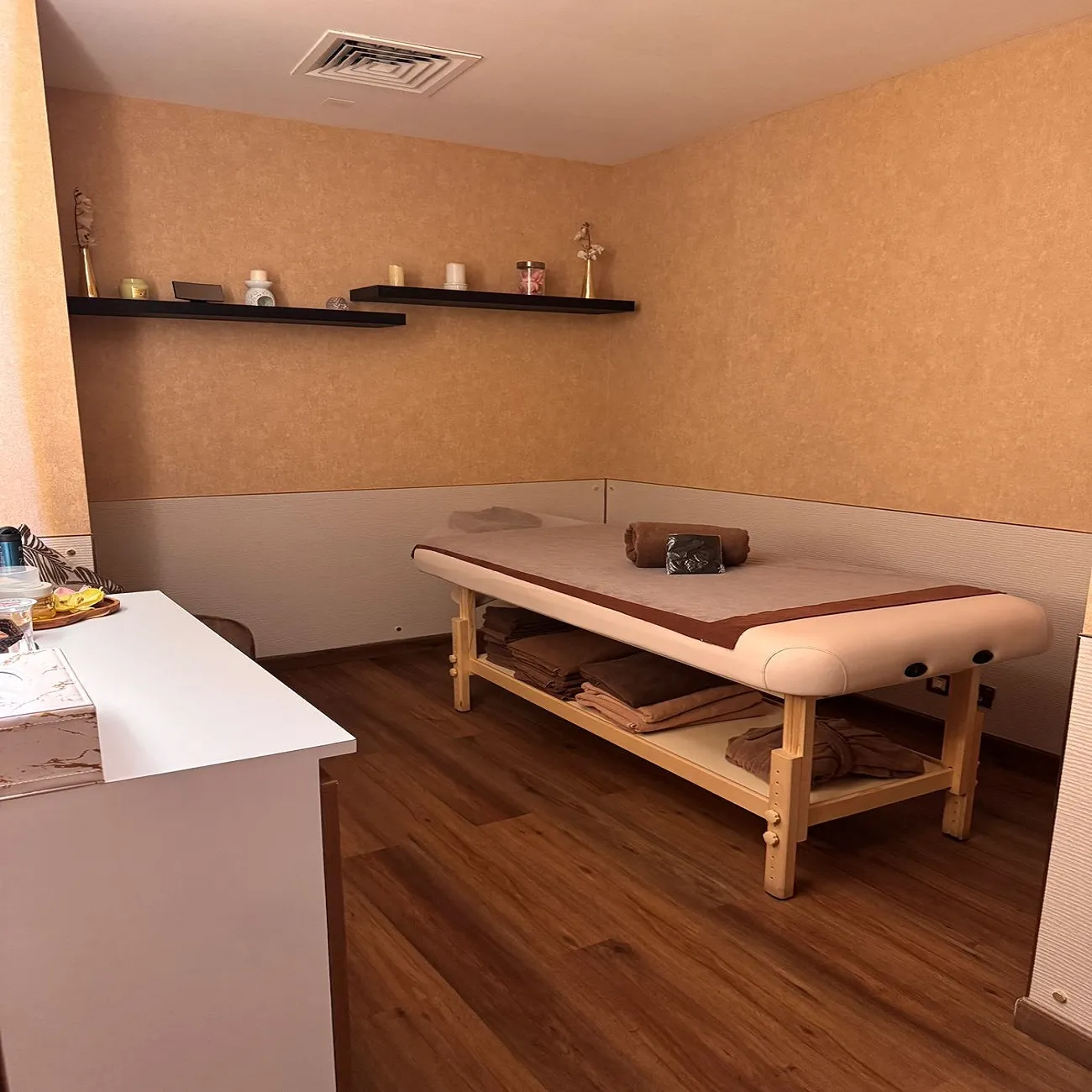 Massage Center in Barsha: Relax and Recharge at Jasmine SPA
