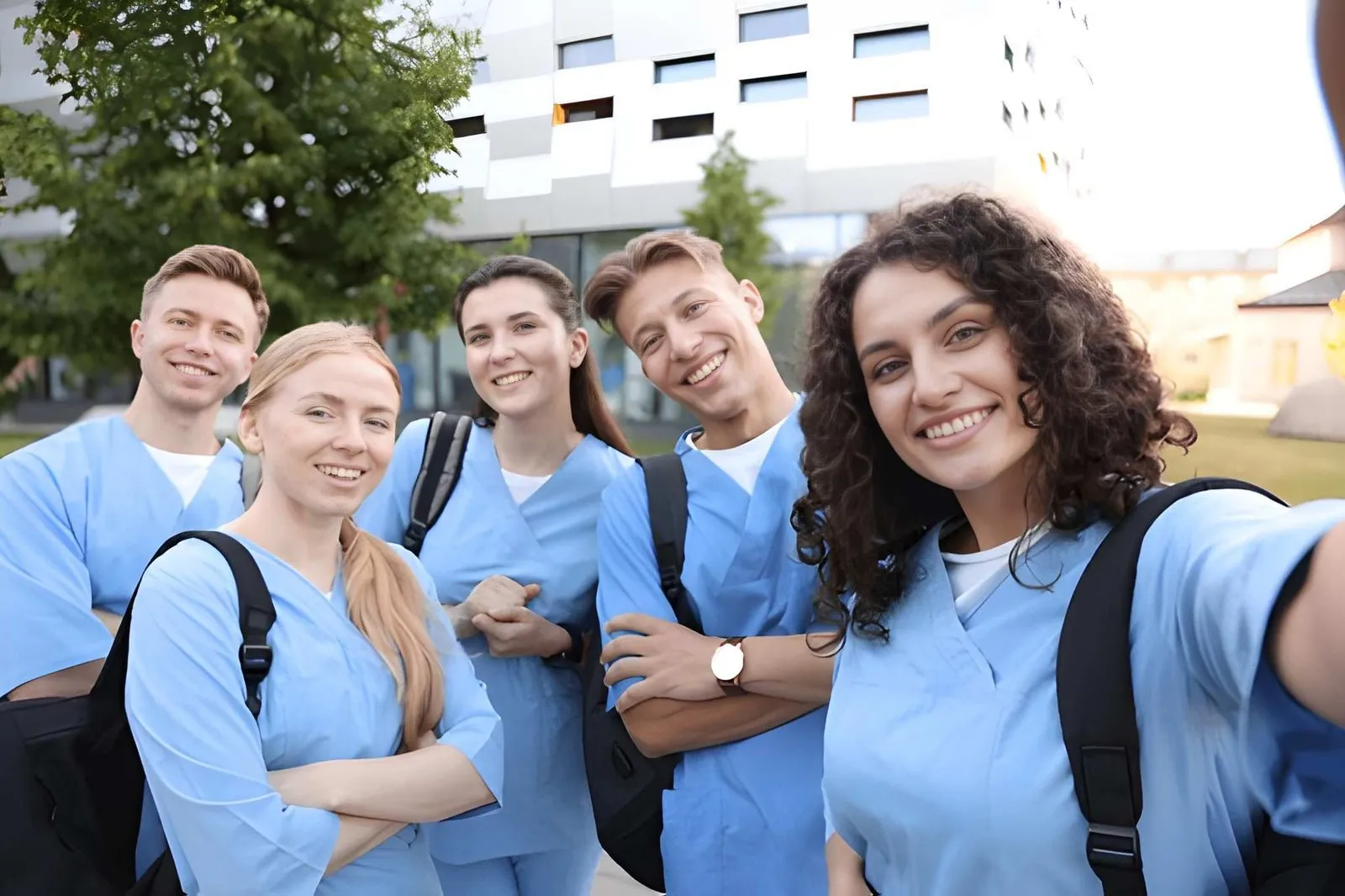 Online vs In-Person EKG Technician Training in USA