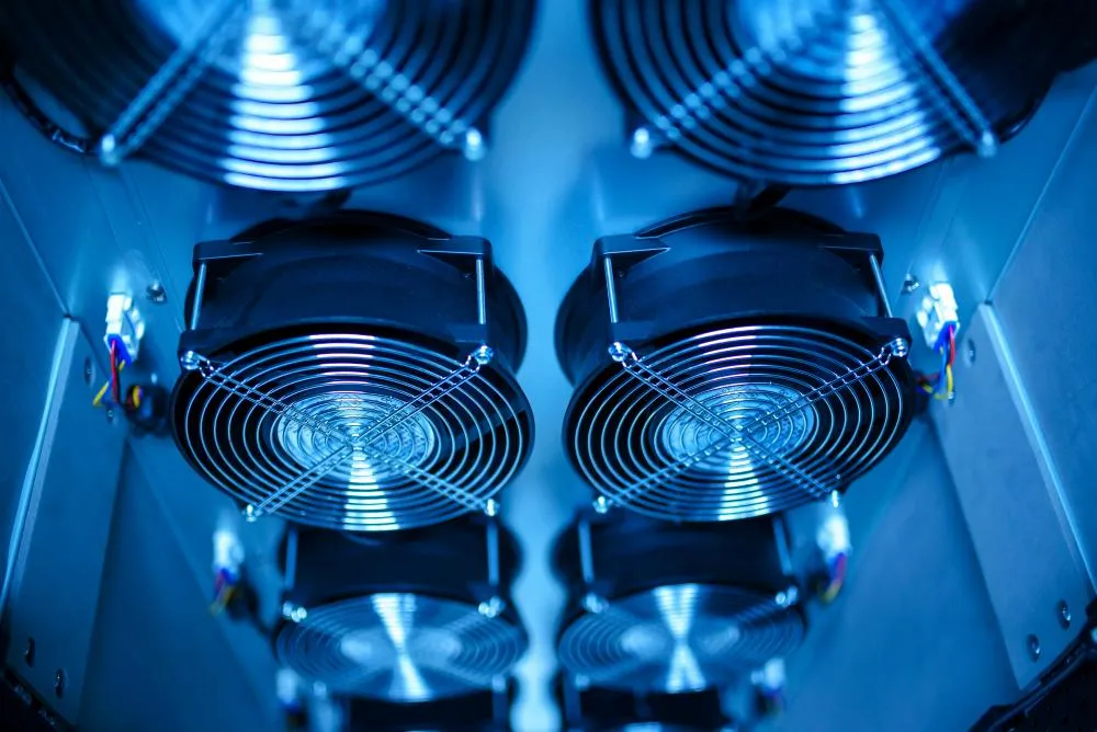 How Air Purification Systems Reduce Workplace Health Risks