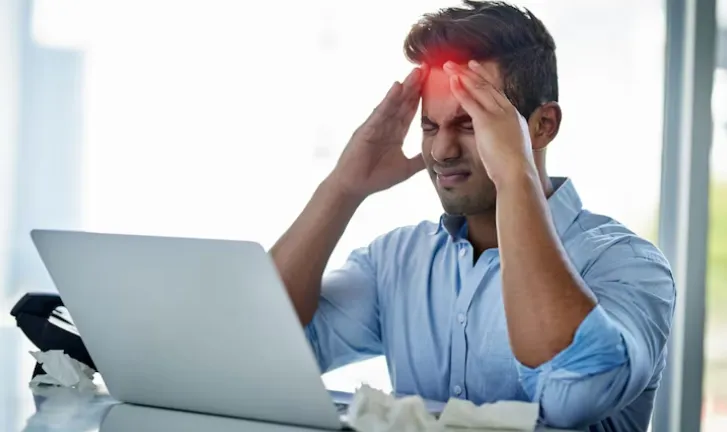 How Migraine Accessories Support Stress Reduction at Home and Work
