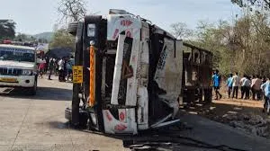 When Should You Call a Tampa Trucking Accident Attorney?