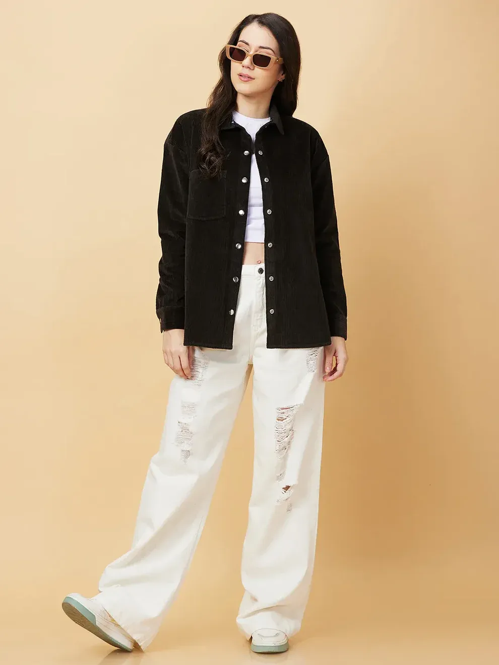 From Couch to Café: Trendy Sweatshirts for Every Occasion
