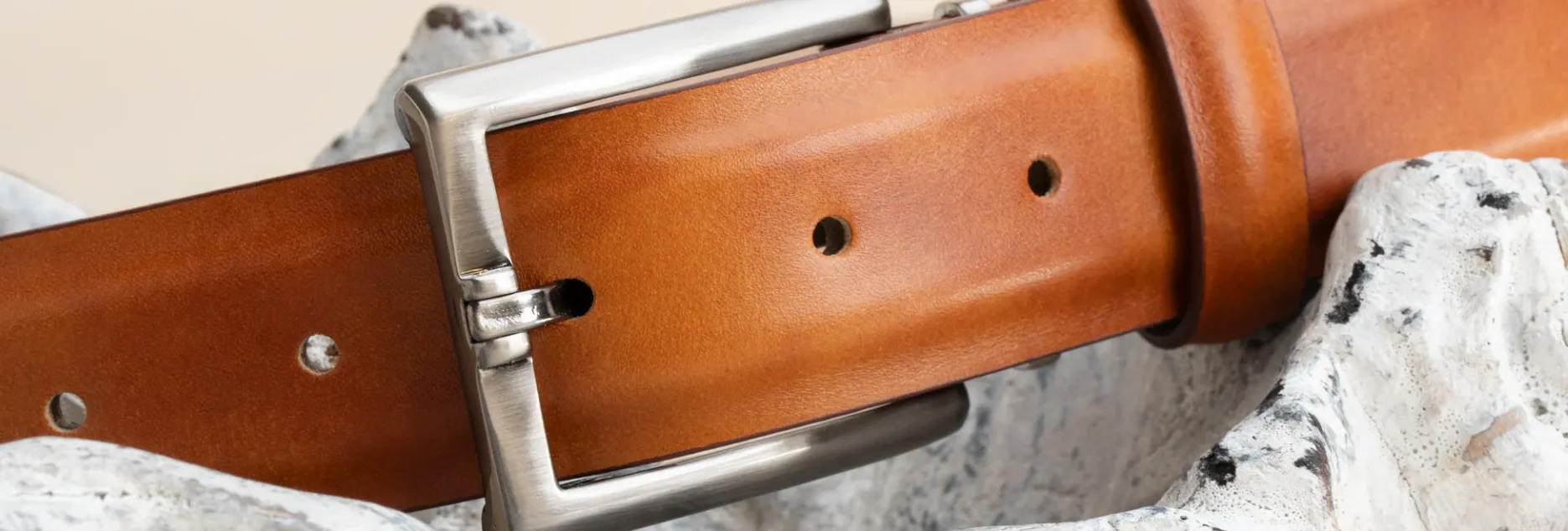 Why Belt Buckles Matter in Men’s Fashion Styling