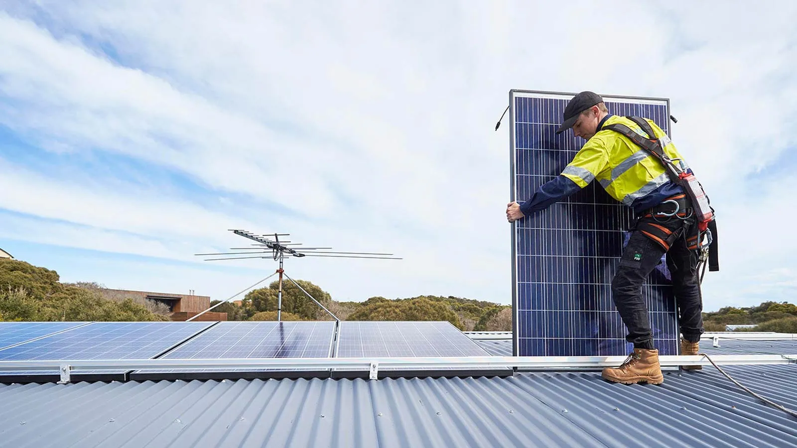 Beginner’s Guide to Installing Solar Panels in Melbourne