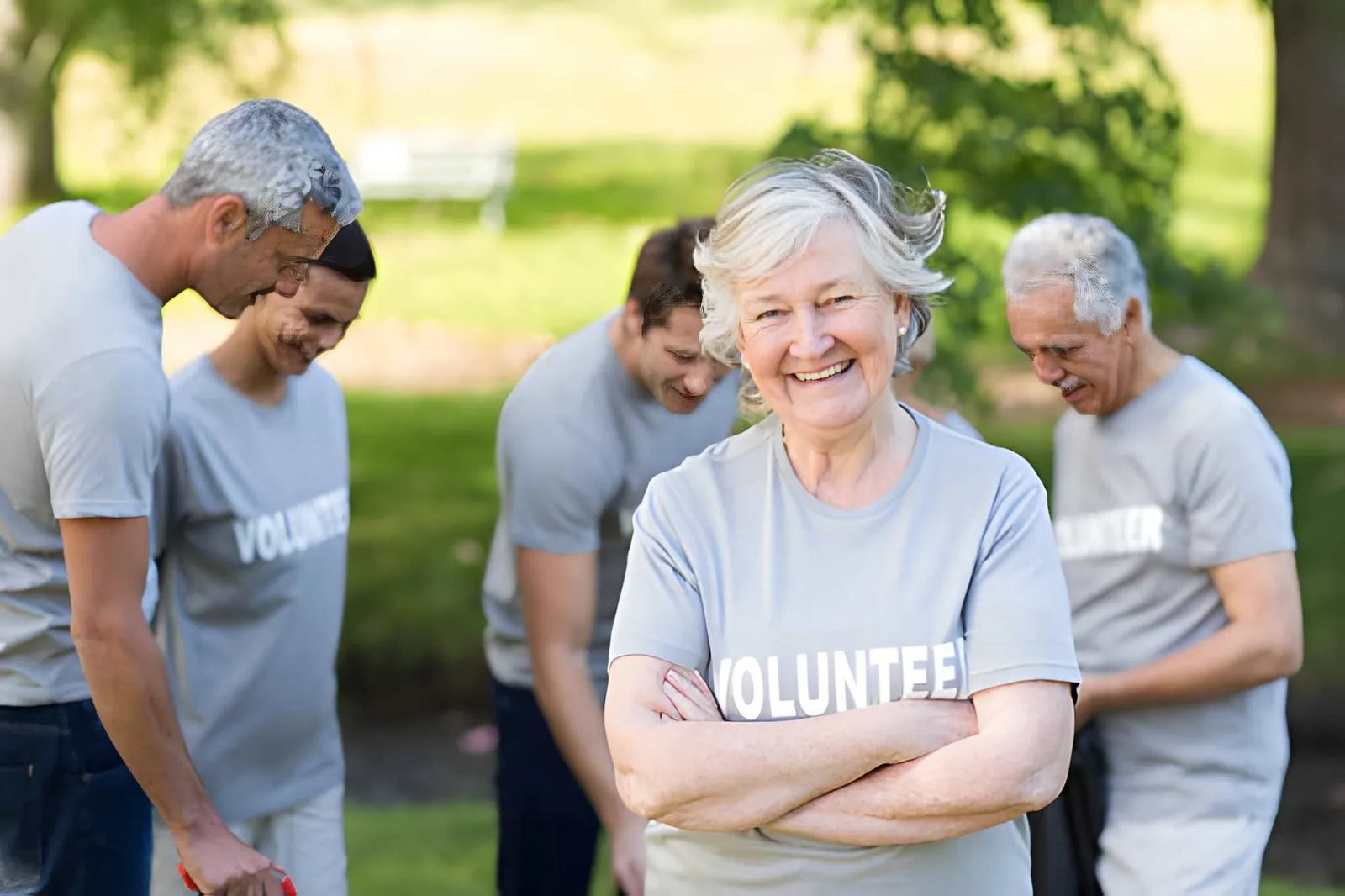Why Volunteer Opportunities for Seniors Are Essential for Staying Active After Retirement
