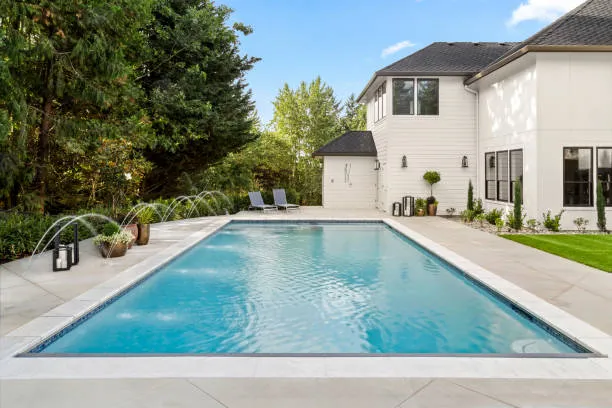 How Much Does Custom Pool Construction Cost?