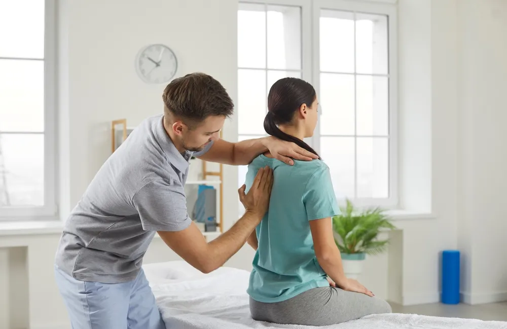 Benefits of Lower Back Pain Physiotherapy for Long-Term Wellness
