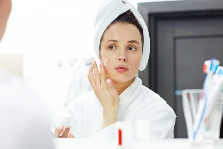 Are You Making These Common Face Serum Mistakes Without Realising It