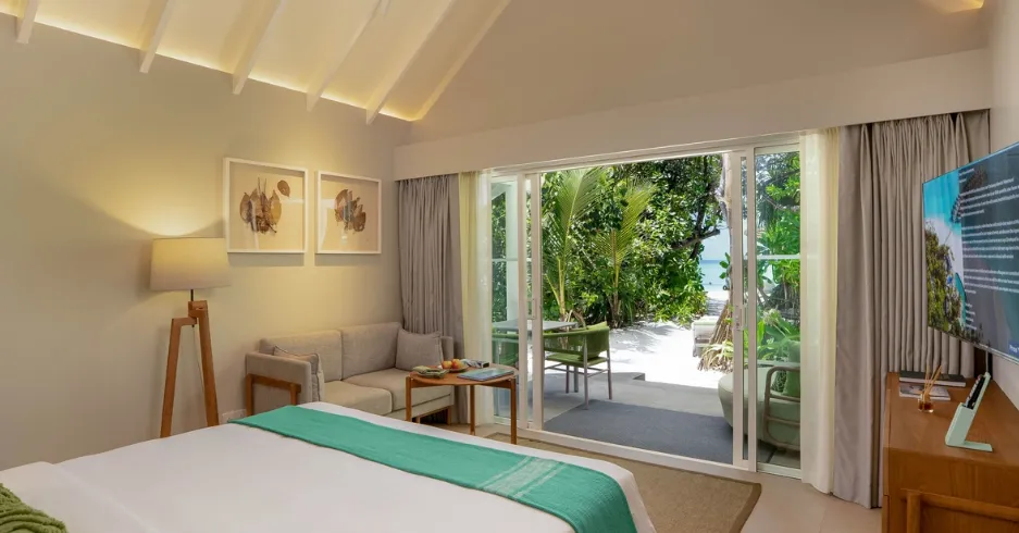 What Should You Expect From a Maldives Family Villa Stay?