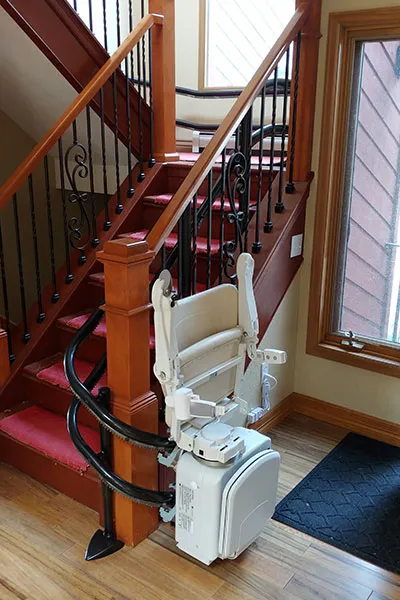 Curved Indoor Stair Lifts Denver Homeowners Are Choosing Today