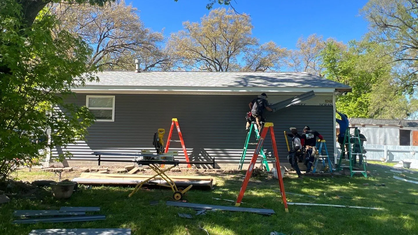 What Makes a Great Roof Replacement Contractor in Michigan City, Indiana?