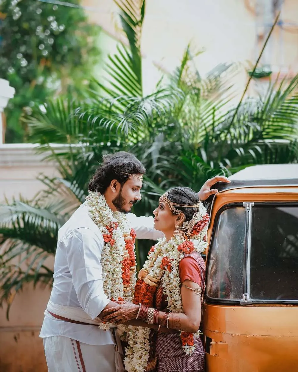 What Really Happens Behind the Scenes of Wedding Photography