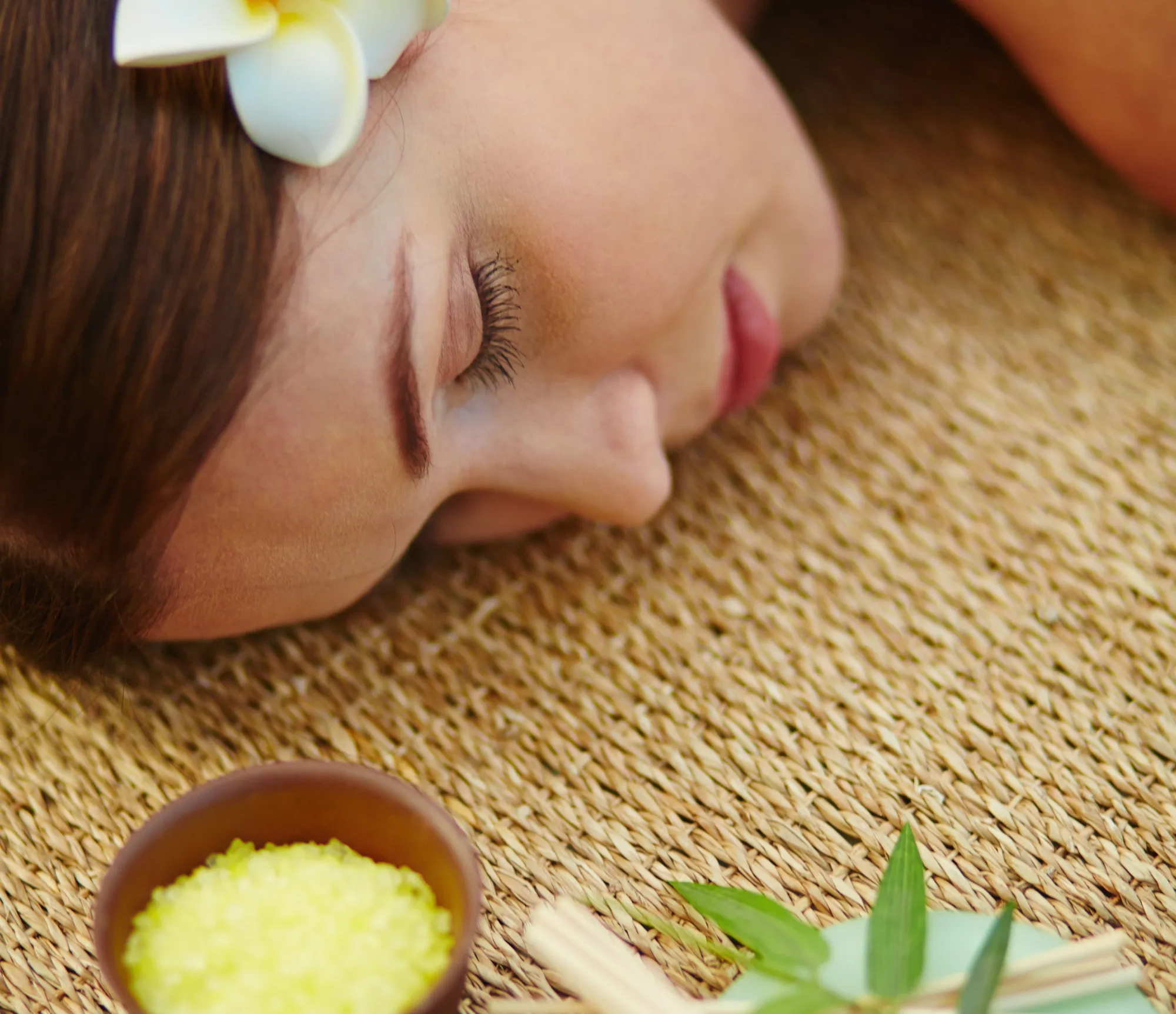 How Thai Massage Relieves Muscle Tension Naturally