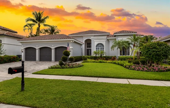Planning a Roof Installation in Arbor Lakes and VillageWalk Starts with the Right Material Choice